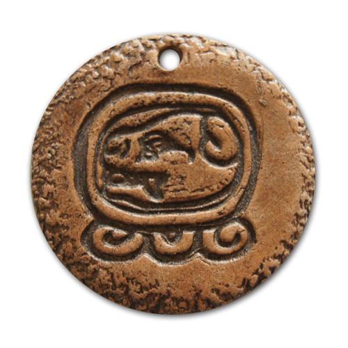 Maya glineni amulet PES